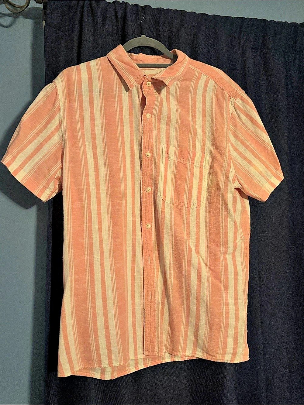 American Eagle Striped Short Sleeve Shirt in Orange & White Size Large